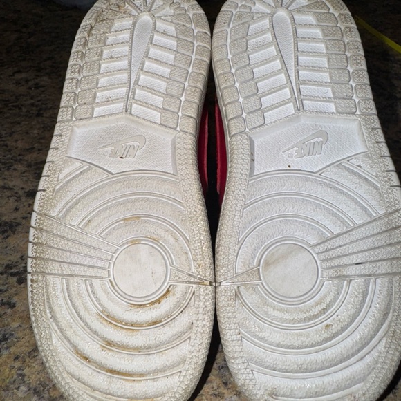 Air Jordan 1 High Retro GS BG GYM RED Elephant Print Red Toddlers 10C 826715-600 - Picture 8 of 10